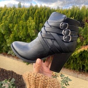 Cute black chunky heel ankle booties